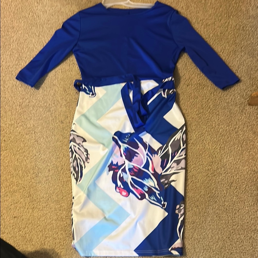 Elegant Blue Floral Dress